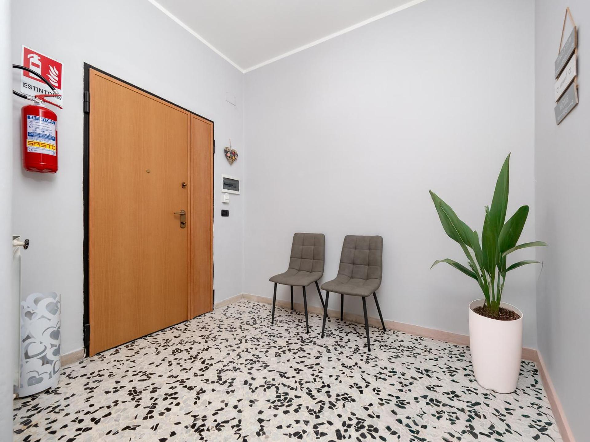 Apartment Rosa's House - Close To The Center With Balcony
